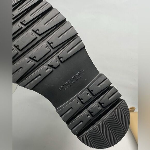 Bottega Veneta Lug Sole Leather Chelsea Boots size 36.5 - Picture 12 of 12